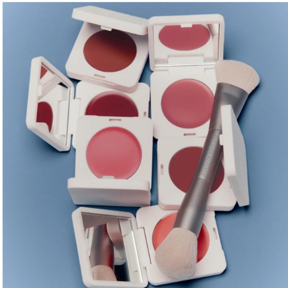 Summer Fridays - Blush Collection - Picture 1 of 4